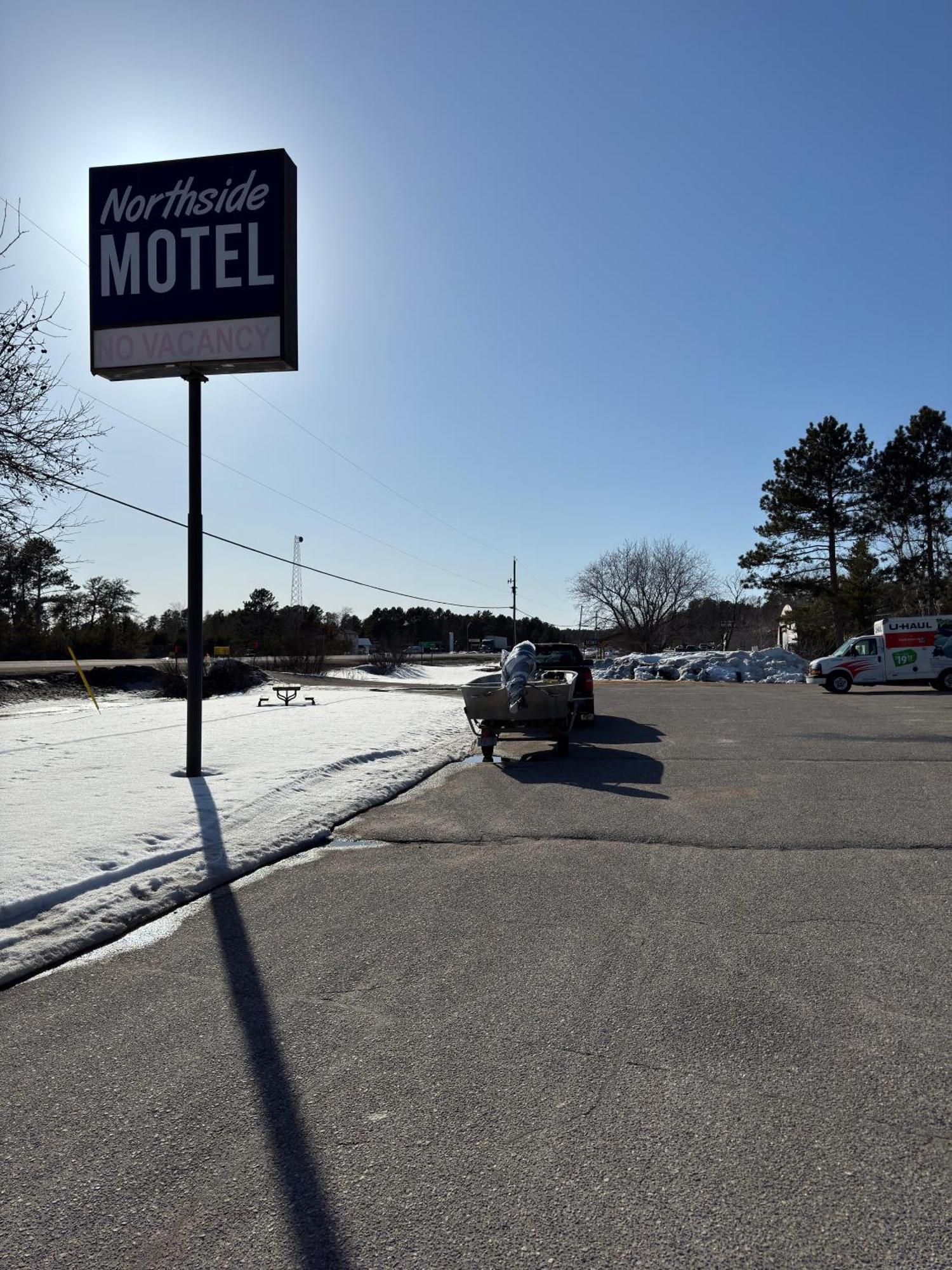 Northside Motel Vermilion Bay Eksteriør bilde